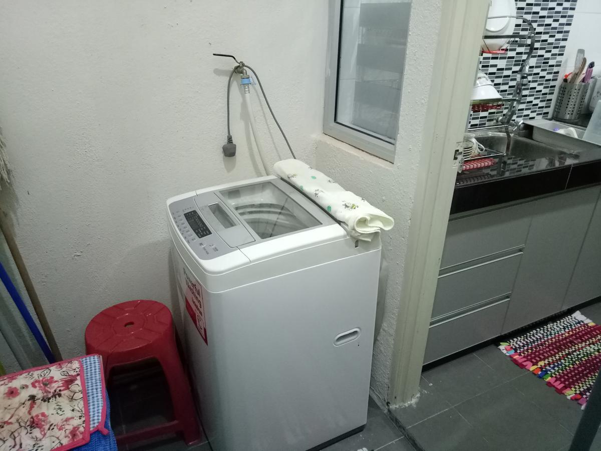 Miker Homestay Seri Iskandar Kültér fotó