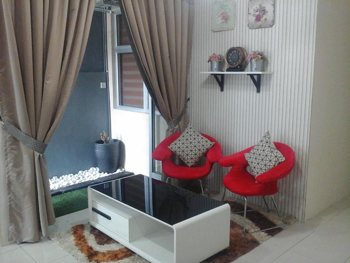 Miker Homestay Seri Iskandar Kültér fotó