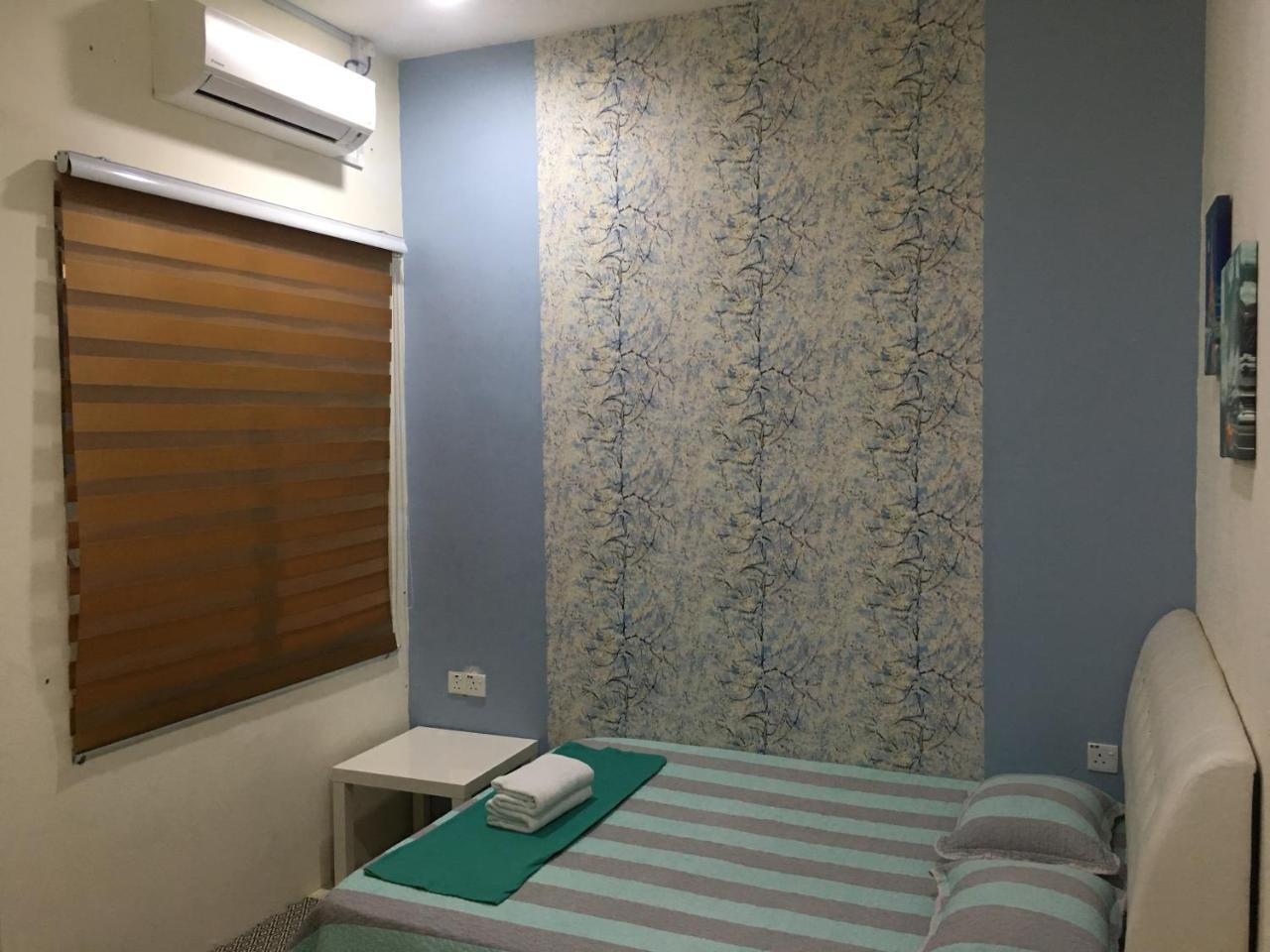 Miker Homestay Seri Iskandar Kültér fotó