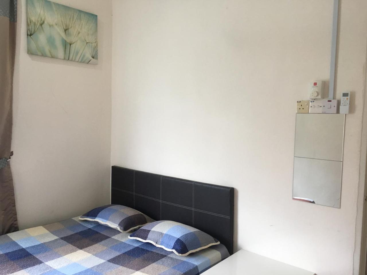 Miker Homestay Seri Iskandar Kültér fotó